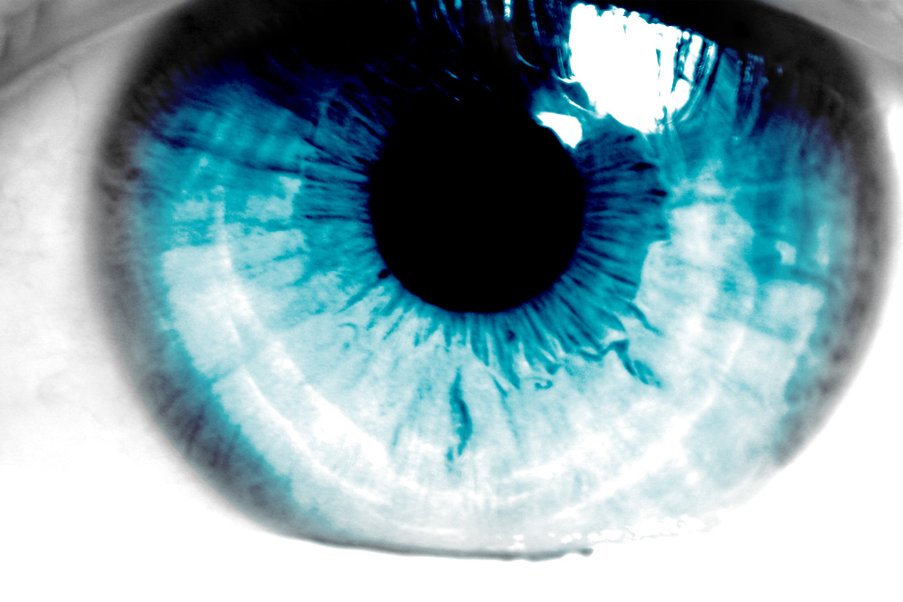 blue-eye-closeup.jpg